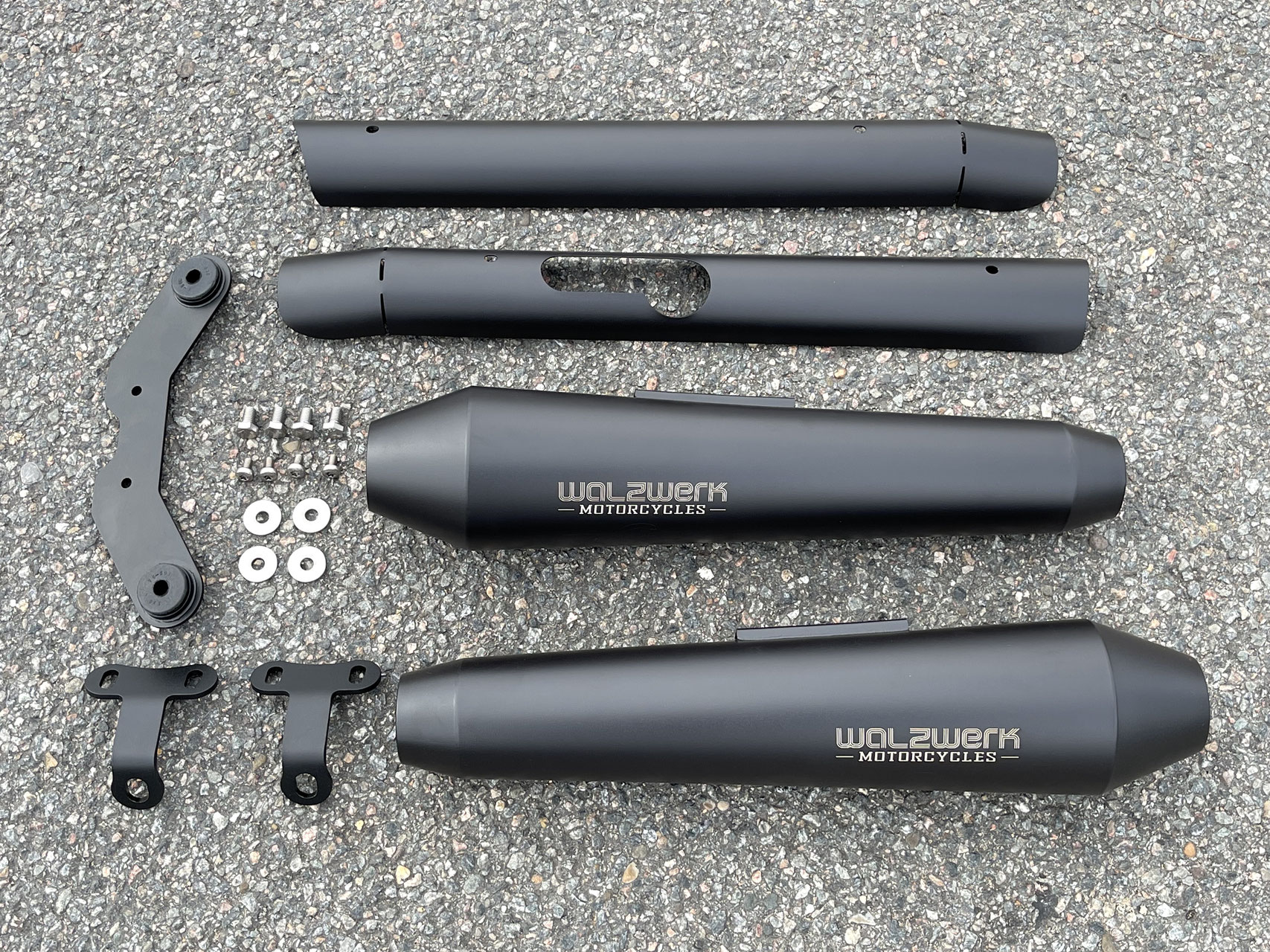 R18 EXHAUSTKITS WalzWerk® Motorcycles