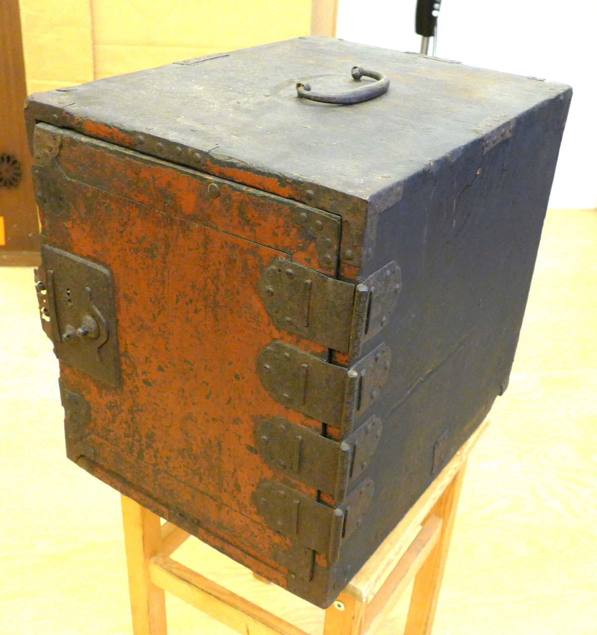 Schränke / tansu - Japanische Antiquitäten, Sammlerstücke, Großhandel