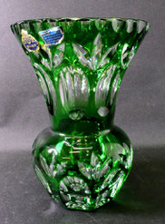 Kristallglas Vase, Beyer-Glas, Grüner Überfang, handgeschliffen,H.15,9 cm Label, € 65,00