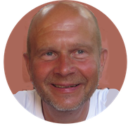Dr. Wolfgang Fuchs Certified City Guide Weimar