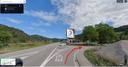 Von Offenburg kommend vor der Total-Tankstelle  rechts abbiegen.