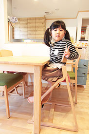 Users Photo - アップライトチェアのシャルドネ甲府