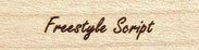 Lasergravur auf Holzring, Schriftart Freestyle Script