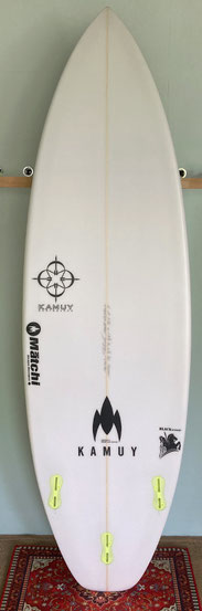 BLACK KNIGHT - KAMUY SURFBOARDS KAMUYNALU JAPAN 内妻海岸 BLACK KNIGHT - KAMUY SURFBOARDS KAMUYNALU JAPAN 内妻海岸