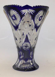 Weinfurtner Kristallglas Vase Blau Sternschliff, Kerbschliff H. 26,5 cm 2,4 Kg,€ 230,00