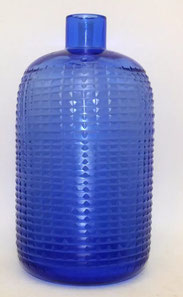 Große Enghalsvase / Flasche blaues Glas feingeometrischer Schliff H.28cm Ø15,5cm, € 125,00