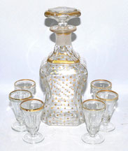 Likör Karaffe + 6 Gläser goldstaffiert mit Sternen, handgeschliffen H.19,5 cm, € 100,00