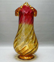 Große mundgeblasene Vase, gedrehte Blütenform, gelb & rot, Abriss, , € 110,00