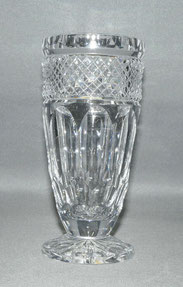  Meyr´s Neffe, Vase, Kristallglas, gesteindelte Wandung, 19,0 cm, € 280,00