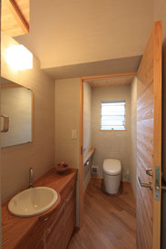 千葉県柏市　設計事務所　自然素材住宅　千葉県船橋市　トイレ　手洗い