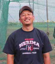 市場 靖人 コーチ