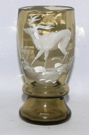Biedermeier Waldglas Becherglas Emaillemalerei Hirsch mundgeblasen H. 13,5 cm, € 85,00