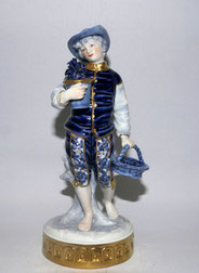 Porzellanfigur Aelteste Volkstedt Rudolstadt "Der Gärtner" Kobald-Gold H. 19,5, € 280,00