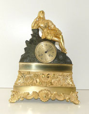 Französische Bronze Uhr, Kaminuhr, Empire, feuervergoldet, 43,0 cm, € 2200,00