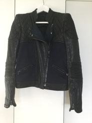 Treuer Begleiter: die Black-Gold-Lederjacke von Diesel.
