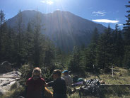 Blumenwiese, Yoga und Wandern in Österreich - Yogaretreat über Ostern im Bregenzerwald