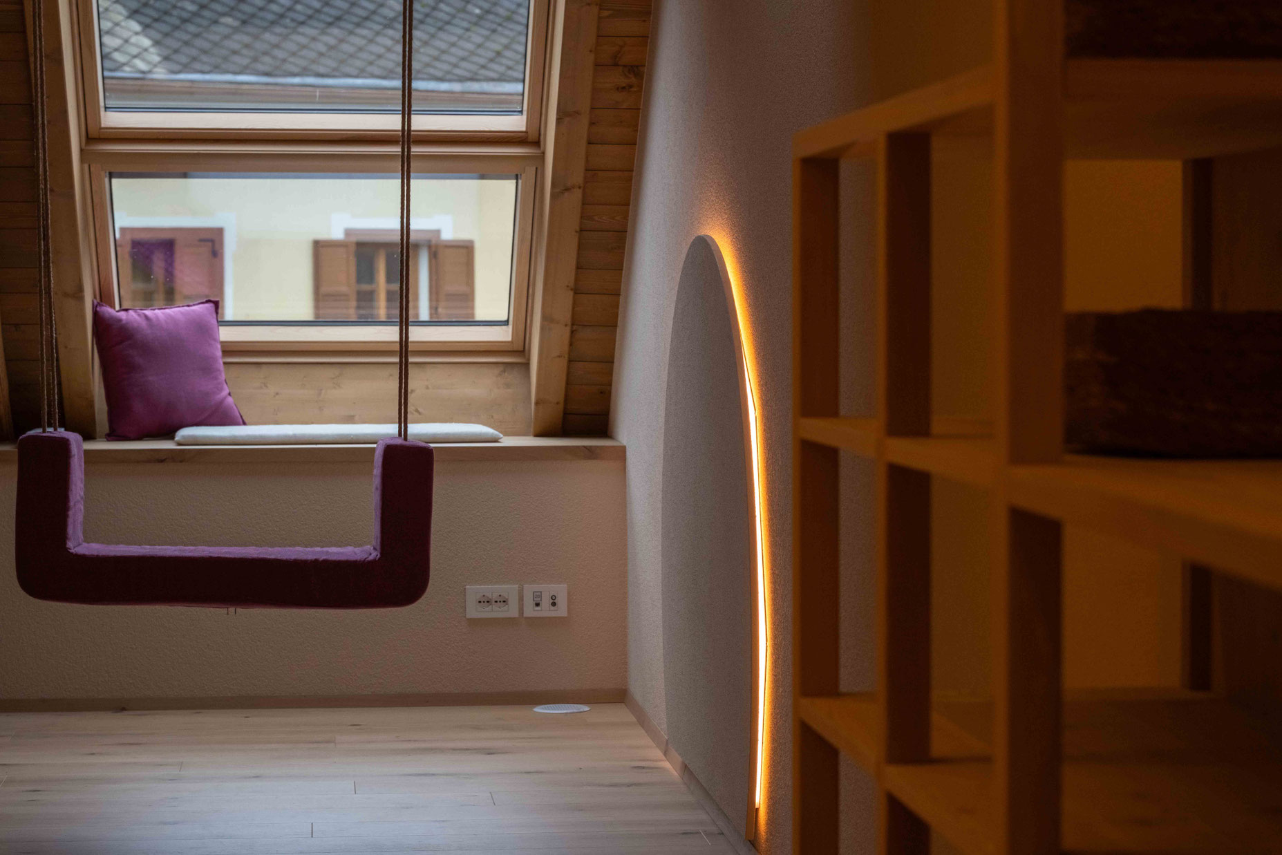 Indoor & outdoor playgrounds with plenty of space for the whole family at O’Mama family time - south tyrol