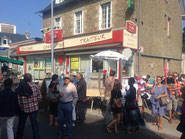 Stand à la fête des bouses à Rothéneuf