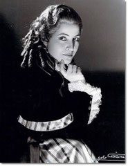 Soprano Clara Petrella