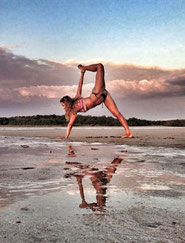 Prana Flow Yoga Claudia