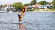 Windsurfen lernen in deiner VDWS Surfschule Rerik an der Ostsee im Salzhaff. Komm vorbei und lerne Windsurfen in deiner VDWS Surfschule Kühlungsborn. Windsurfen lernen macht Spaß, also sei dabei!