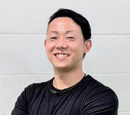 牛原 晋パーソナルトレーナー／大阪の人気パーソナルトレーニングジム【ファーストクラストレーナーズ】