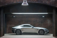 Aston Martin James Bond 007 Spectre DB10