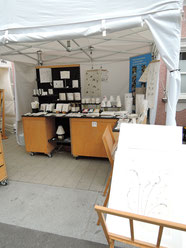 PAPIER-art ART-papier, Frauenkunsthandwerksmarkt Ottensheim, Produktpräsentation, handgefertigte Papierarbeiten, Harald und Michaela Metzler. Österreich