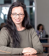 Tanja Domeyer, Vorsitzende von fair-dienen und Inhaberin der Werbeagentur blickfang-design aus Remscheid