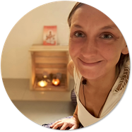 Carolin Roy Meditation im Licht-Tempel