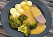 Rinderbraten Ofenmeister Deluxe Blender Kochmesser Schneidbrett Servierplatte