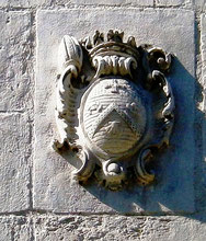 Blason de l'évêque Pierre Sabatier-    Ph: José Gulesserian