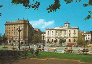 POSTAL - ESPAÑA - SANTANDER (CANTABRIA) EDICIONES ARRIBAS - 177 - PLAZA DE ALFONSO XIII. BANCO DE ESPAÑA Y HOTEL BAHÍA (NUEVA) 2€.