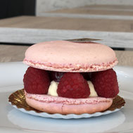 Macaron framboise Ma Boulangerie Café