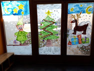 peinture de noel dans une ecole primaire
