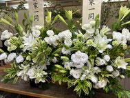 御供、お悔やみの花