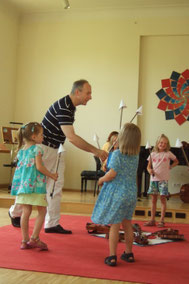 Spielerischer Geigenunterricht mit Bernhard Fischer in der Villa-Musica-Weilheim