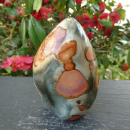 Minéraux forme libre jaspe polychrome site alain rivera