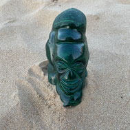 statuette malachite et faces brutes sur le site d'Alain rivera 