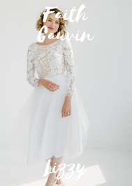 Faith Gauvin - Collection 2026 - Paris My Love - Modèle : LIZZY - Au pied de la cathédrale - Crédit photo : Camy Duong Photo