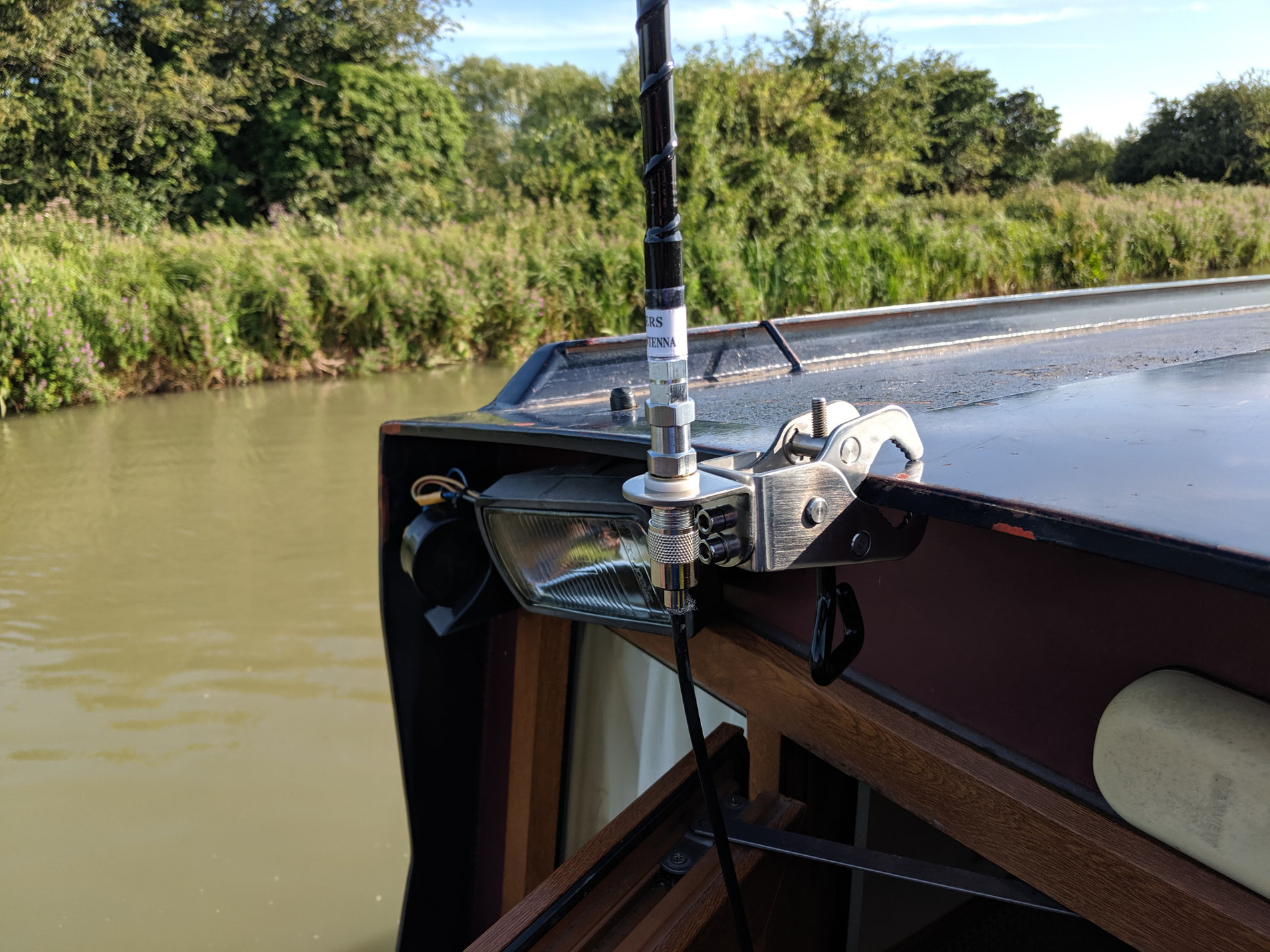 Make a vertical HF whip antenna Amateur radio tips and howto guides