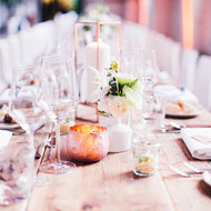 Hochzeits DIY Dekoration – Location Styling vor Ort
