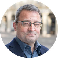 alt="Referent auf dem Gesundheits-Forum Nottwil 2025"