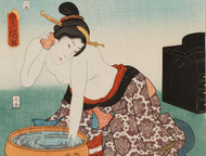 《江戸名所百人美女 御殿山》（部分）　三代歌川豊国　安政５年（1858）（国文学研究資料館撮影）  盥に水を張り、糠袋で身体を洗っている女性。