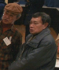 松本善文さん（右）