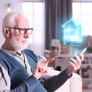 Komfort im Alter: So macht Smart Home das Leben leichter