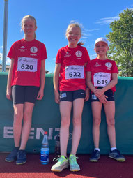 Gemeinsam erfolgreich: Sarah Petersohn, Luisa Schmidt und Ella Dobriczikowski