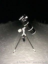 Skywatcher Teleskop N 200/1000 Explorer BD NEQ-5 auf der Staumauer in Zervreila