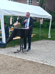 Bezirksbürgermeister T. Fath