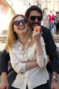 Vincent Elbaz et Julie Gayet, mari et femme (©Manuel Cohen/Rezo Films)